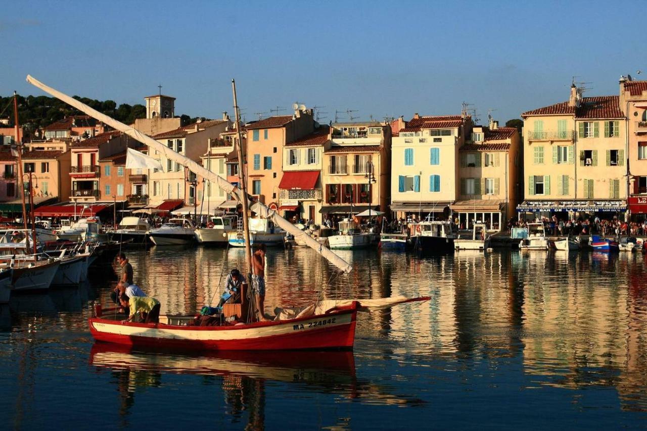 Le Piano Par Dodo-A-Cassis Daire Dış mekan fotoğraf